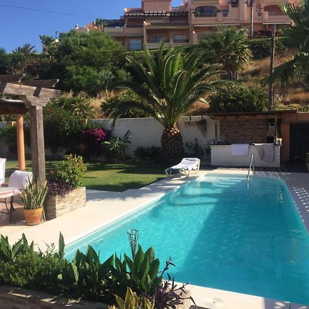 Villa Mijas With Pool 50 M Beach フエンヒロラ エクステリア 写真